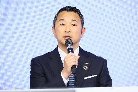NTT DOCOMO President Change Press Conference